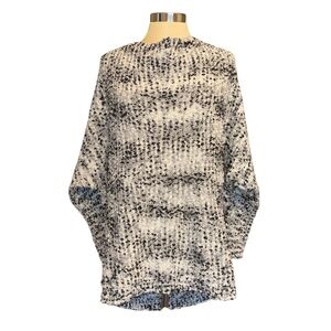 Maurices knit sweater long batwing sleeves wide neckline super soft Size 1X